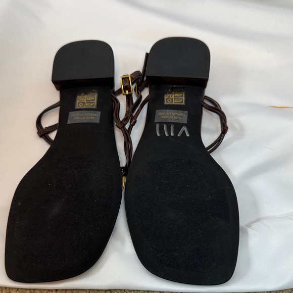 Jeffrey Campbell Black Sandals with Gold Disc Detail - Picture 3 of 7